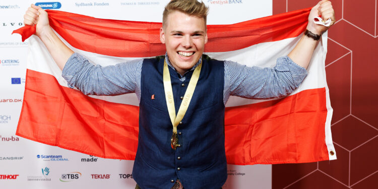 Jonas Danninger gewinnt Gold in Kälte- und Klimatechnik; Foto: SkillsAustria/Wieser